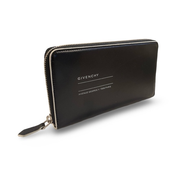 - GIVENCHY
Leather Graphic Print Calfskin Zippy Zip around Wallet Authentic - Picture 15 of 17
